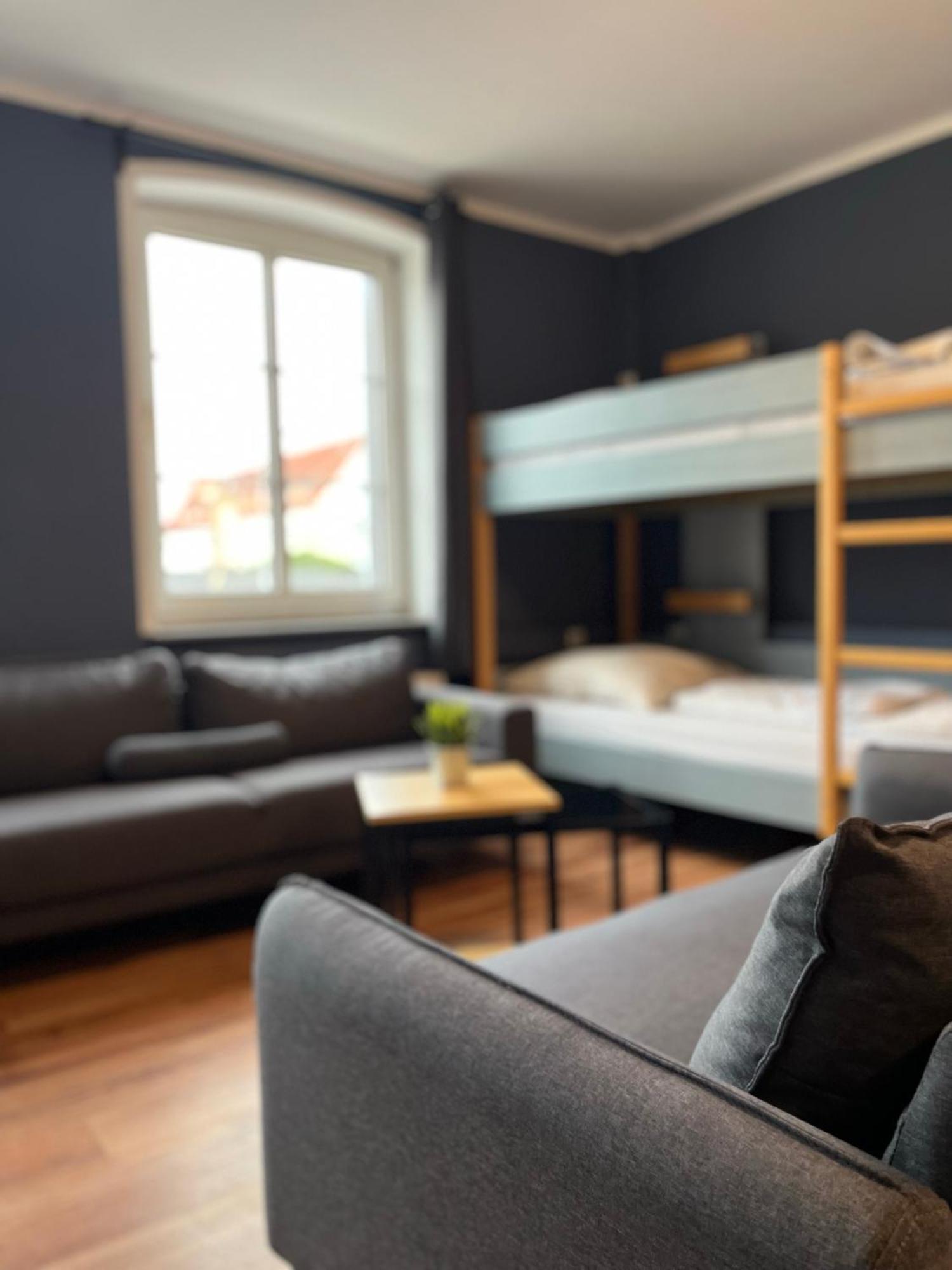 Blue Doors Hostel Ktv Росток Екстер'єр фото
