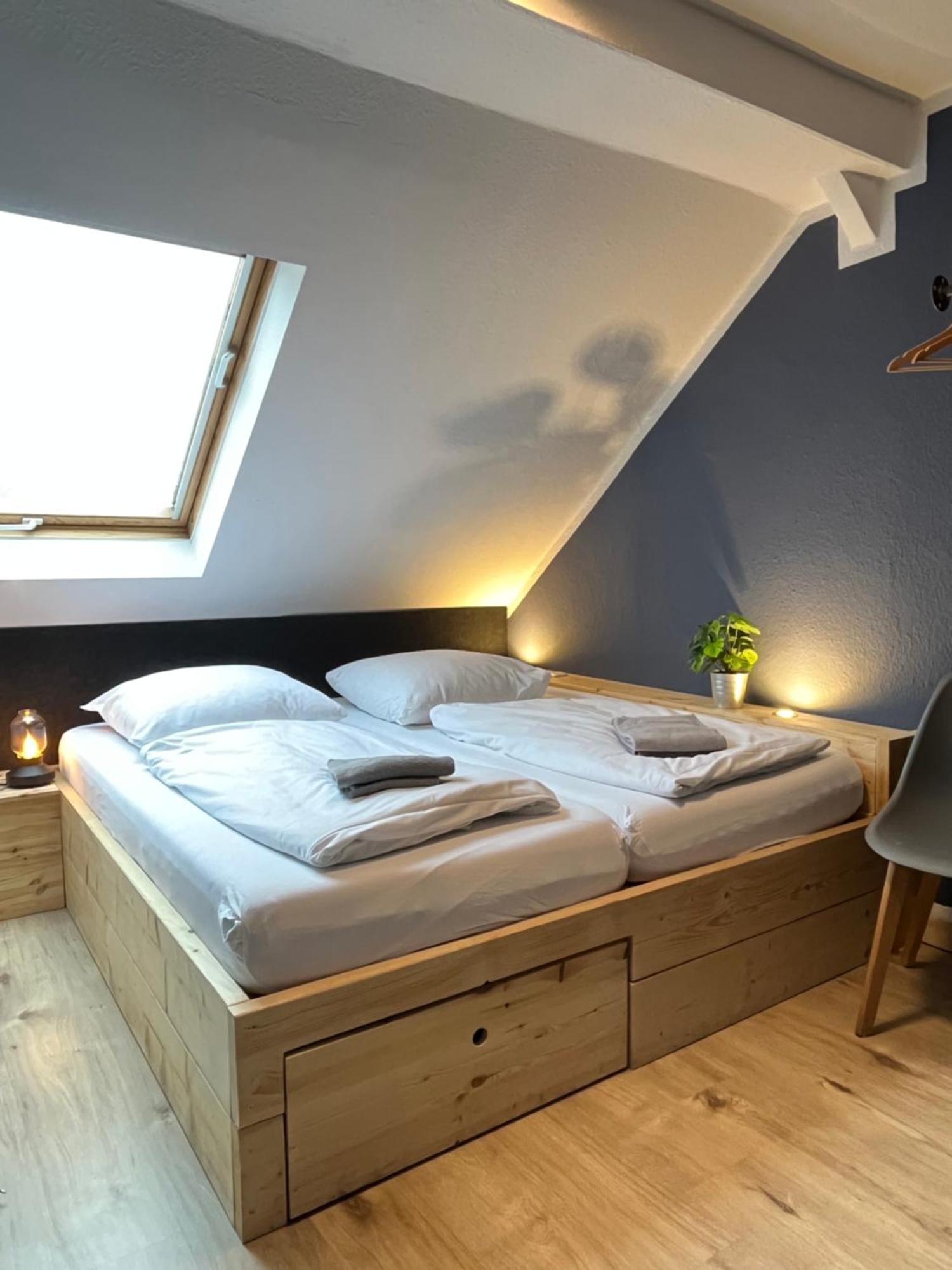 Blue Doors Hostel Ktv Росток Екстер'єр фото